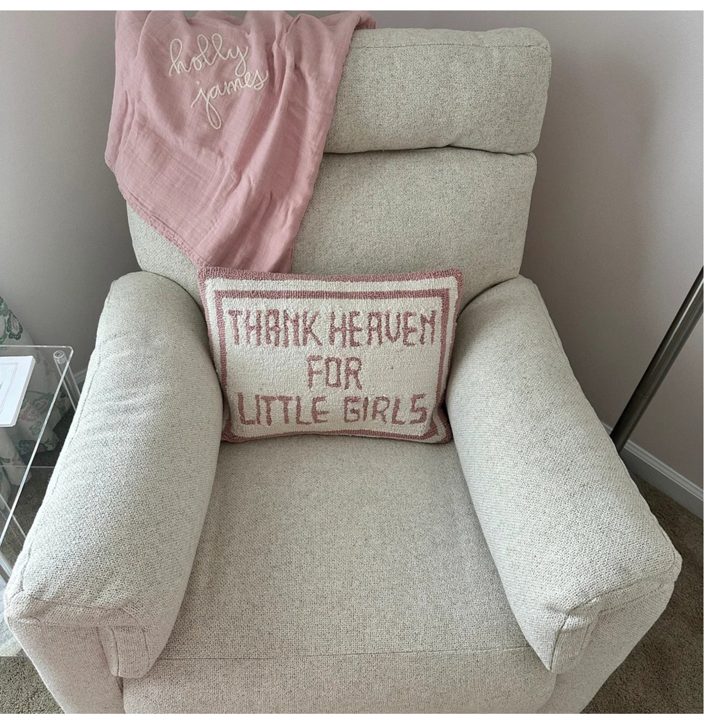 Personalized Embroidered Swaddle | Pink
